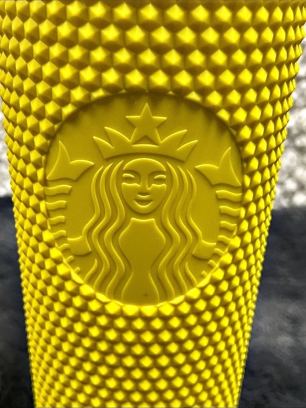 Starbucks Hawaii Exclusive 24 oz Studded Tumbler Yellow & Green NWT